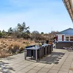 Uolevi - 600m From The Sea By Interhome Feriehus *