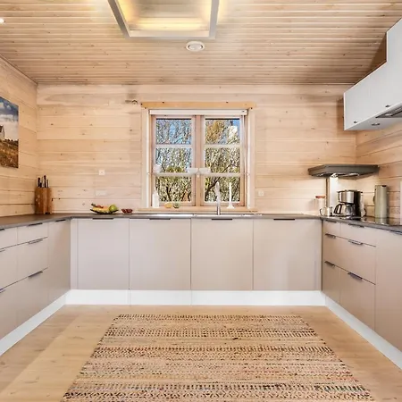 Uolevi - 600m From The Sea By Interhome Feriehus *