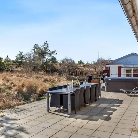 Uolevi - 1-1km From The Sea By Interhome 펜션 *